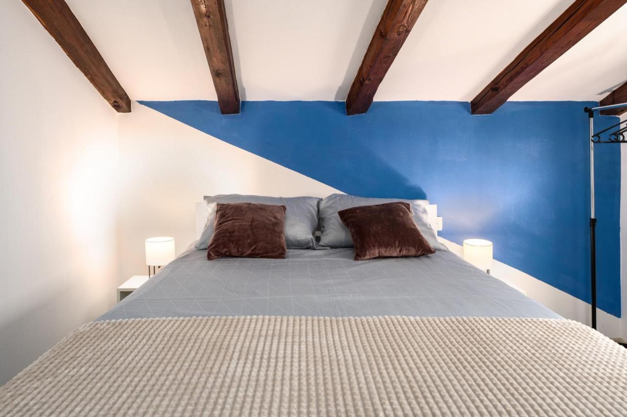 Relax In 2 Bedroom App In Old Town W/Ac And Wifi Rovinj Bagian luar foto